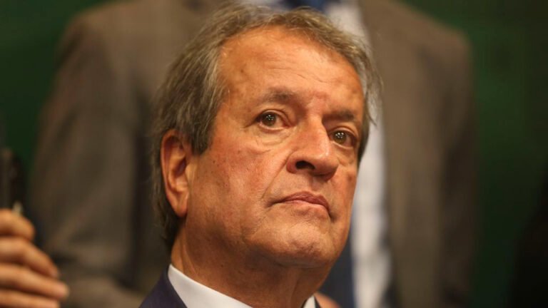 À PF, Valdemar Costa Neto chama fala sobre minuta de "metáfora"