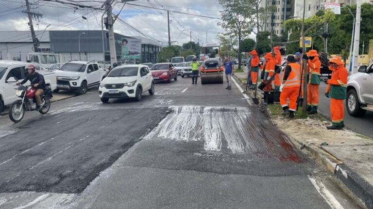 Trecho na Avenida Djalma Batista passará por reforma imediata