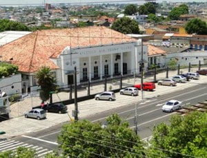 Avaliado em R$ 10 milhões, sede do Rio Negro Clube vai a leilão