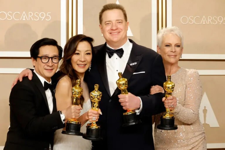 Fantasia “Tudo em Todo o Lugar ao Mesmo Tempo” vence o Oscar 2023