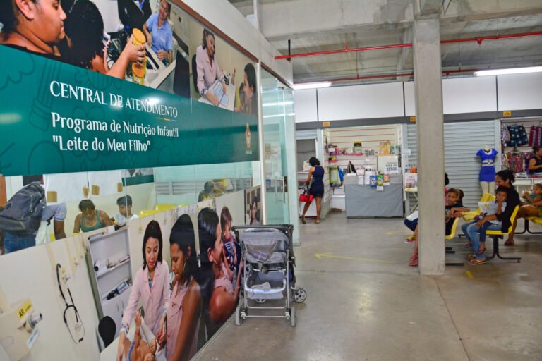 Fórmulas do ‘Leite do Meu Filho’ são entregues nesta terça-feira. Veja cronograma de entregas 