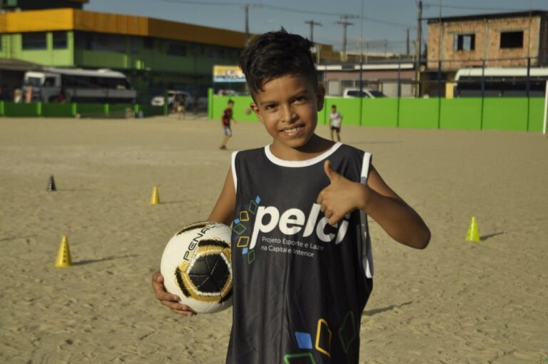 Programa esportivo gratuito abre mais de 5 mil vagas em Manaus