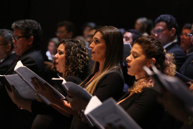 Madrigal AM e Grupo Vocal dos Corpos Artísticos abrem edital para cantores voluntários