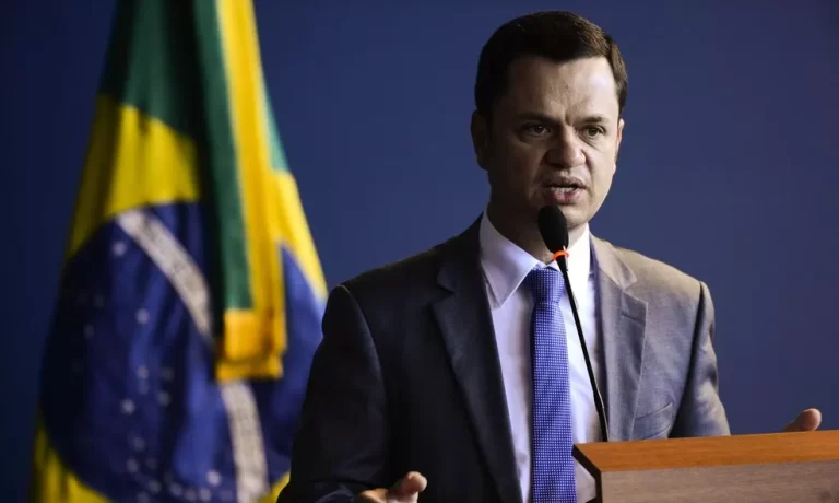 Ex-ministro Anderson Torres tem pedido de liberdade negado pelo STF