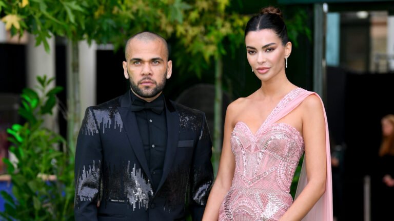 Esposa de Daniel Alves decide se divorciar do atleta