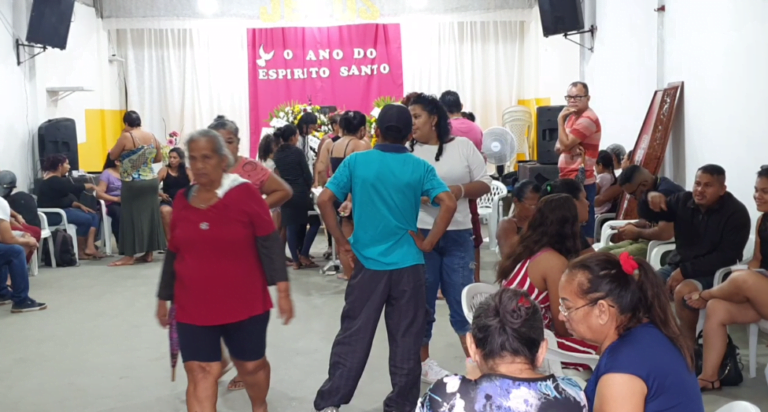 Vítimas de deslizamento no Jorge Teixeira são veladas
