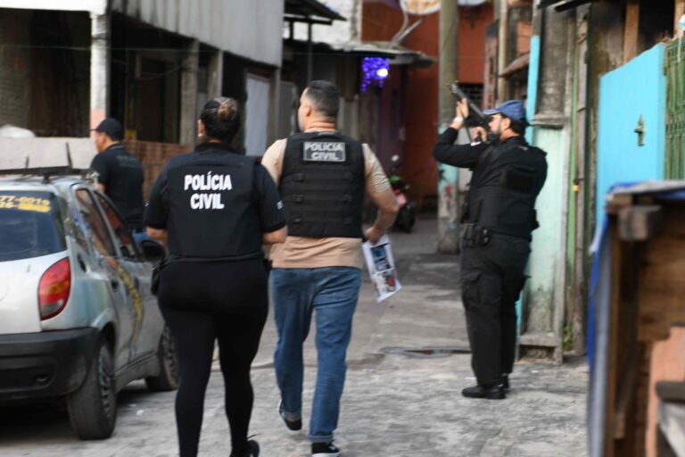 65 pessoas foram presas por envolvimento em homicídios no AM