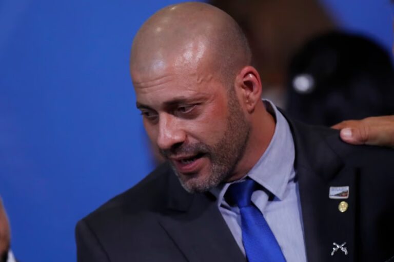 STF remarca julgamento sobre indulto de Bolsonaro a Daniel Silveira