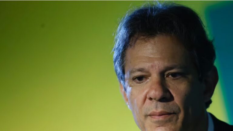 Governo federal precisará de R$ 15,8 bi a mais para bancar o novo mínimo
