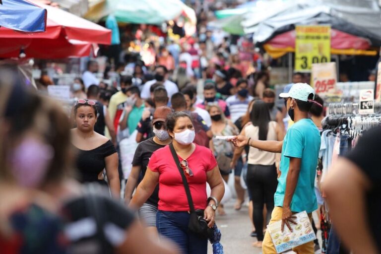 Confira o horário de funcionamento do comércio neste feriado em Manaus