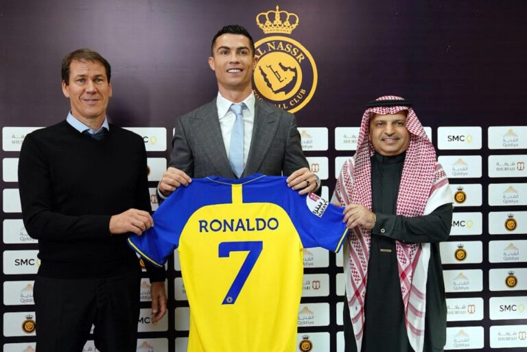 Presidente do Al Nassr diz ter sido enganado por Cristiano Ronaldo