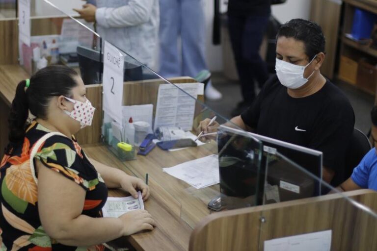 PACs de Manaus e do interior realizam emissão de 2ª via de certidão de nascimento PACs de Manaus e do interior realizam emissão de 2ª via de certidão de nascimento