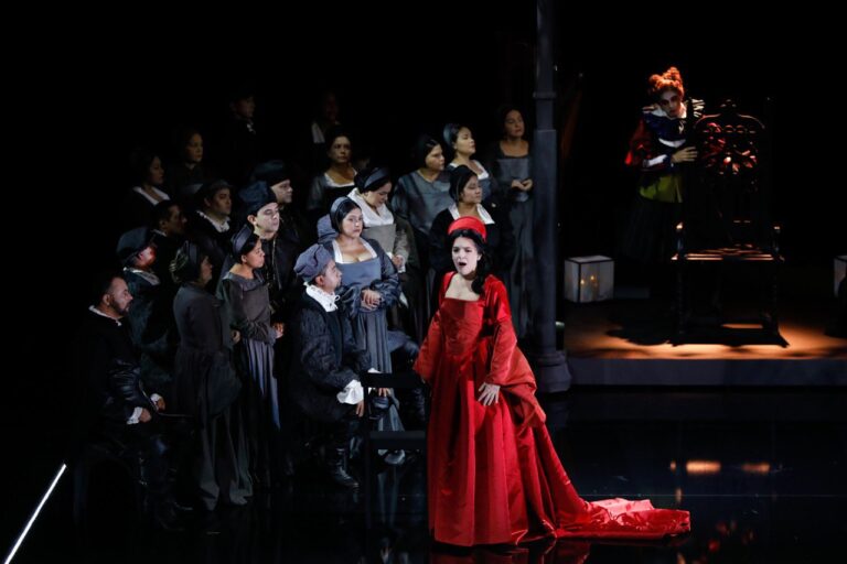 Segunda récita de Anna Bolena volta ao palco do Teatro Amazonas nesta sexta
