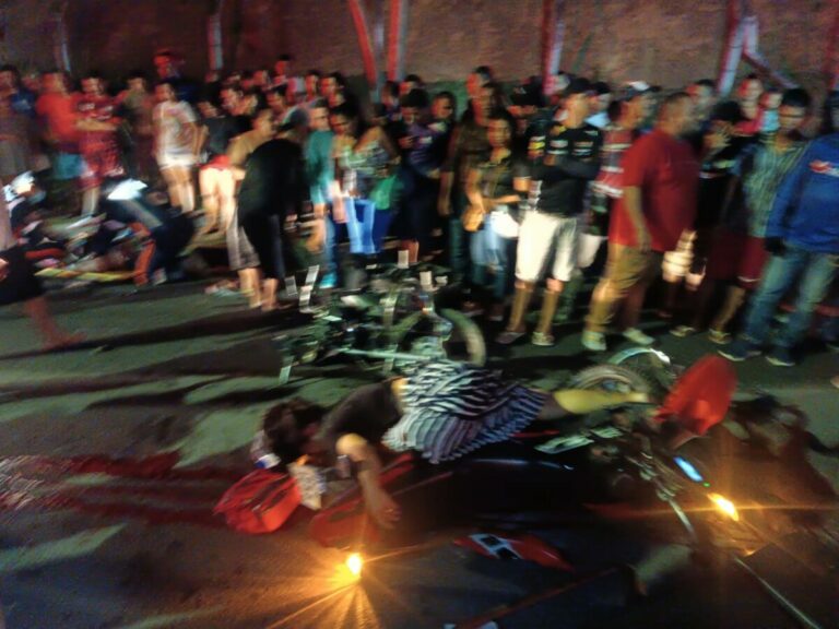 Casal morre após grave acidente de moto no Santa Etelvina