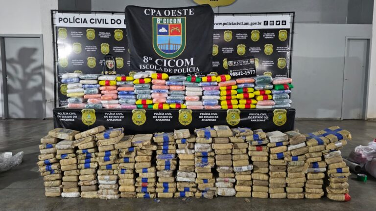 Polícia apreende 271 kg de drogas e desmonta “laboratório” em Manaus