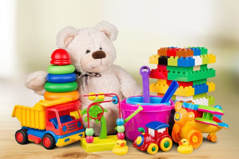 Mais de 1,2 mil brinquedos infantis são apreendidos em Manaus