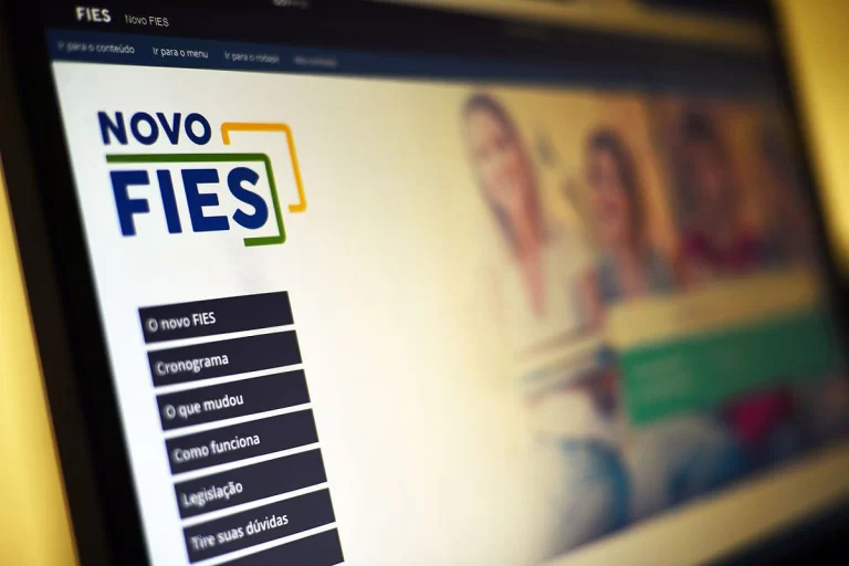 Prazo para inscrição no Fies termina nesta quarta-feira (17)