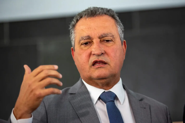 Ministro chama Brasília de "Ilha da Fantasia" e cria polêmica para o Governo