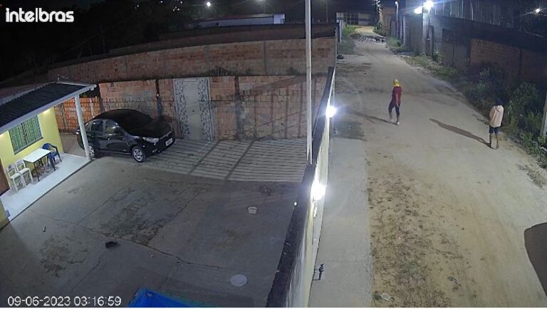 VÍDEO: Criminosos ousados jogam granada dentro da casa de PM em Manaus