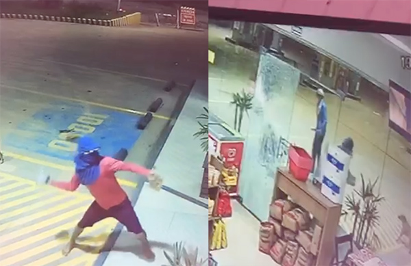 VÍDEOS: Com tijolos, dupla quebra vidro e rouba cigarros e bebidas de conveniência em Manaus