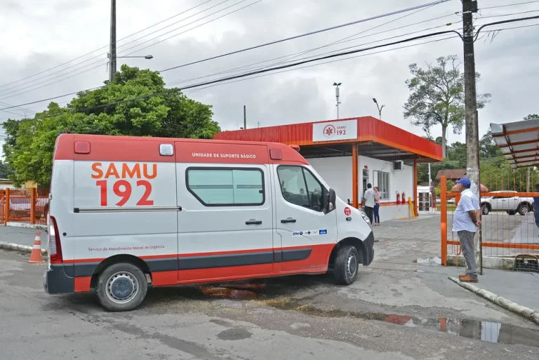 Homem é baleado nos pés e corre em busca de ajuda no bairro Zumbi, em Manaus