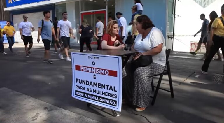 POLÊMICA: Mulher viralizar na web ao citar que feminismo é uma “demagogia” e que não existe na periferia