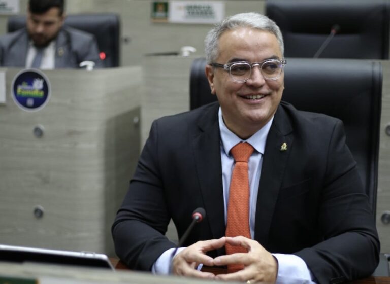 Projeto que obriga instalação do "botão do pânico" em ônibus de Manaus é aprovado