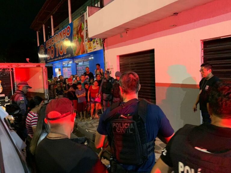 Homem morre a facadas após briga no Jorge Teixeira