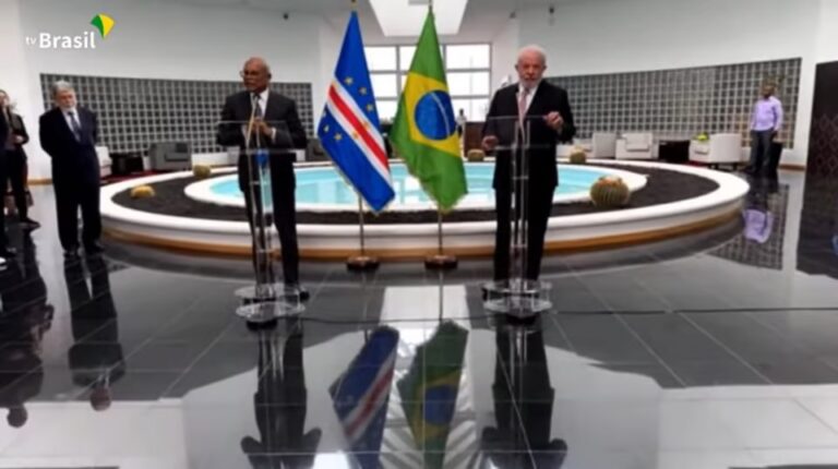 Lula agradece à África por “tudo que foi produzido em 350 anos de escravidão”