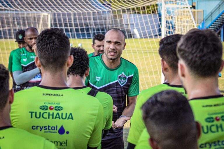 Roger Silva é o novo técnico do Manaus para a sequência da Série C