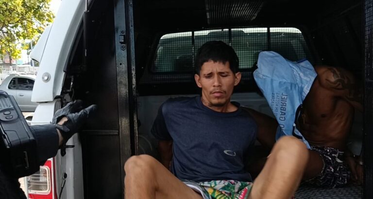 VÍDEO: Suspeito de “terminar” de matar homem a machadadas é preso com comparsas, em Manaus