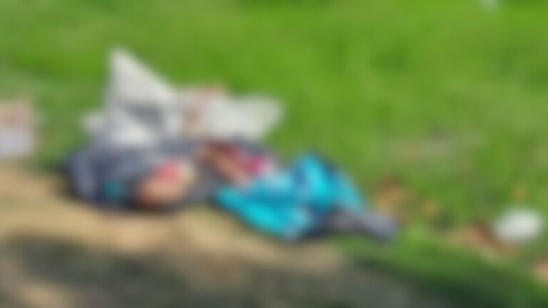 VÍDEO: Corpo é encontrado no meio do lixo com e com sinais de tortura, em Manaus