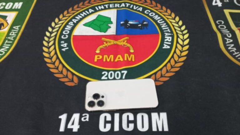 Dupla rouba celular de policial, usa alumínio para bloquear sinal e se dá mal