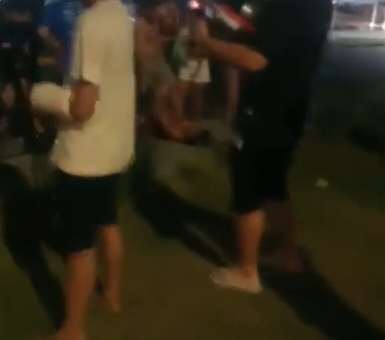 VÍDEO: Acidente entre moto e micro-ônibus deixa feridos em Manaus