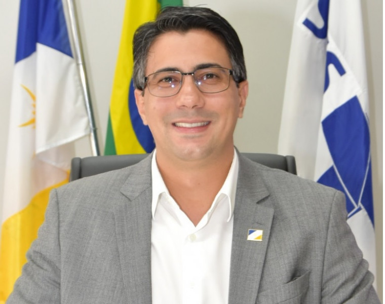 Pressionado, Afonso Piva pede demissão do cargo de Secretário Estadual da Saúde do Tocantins