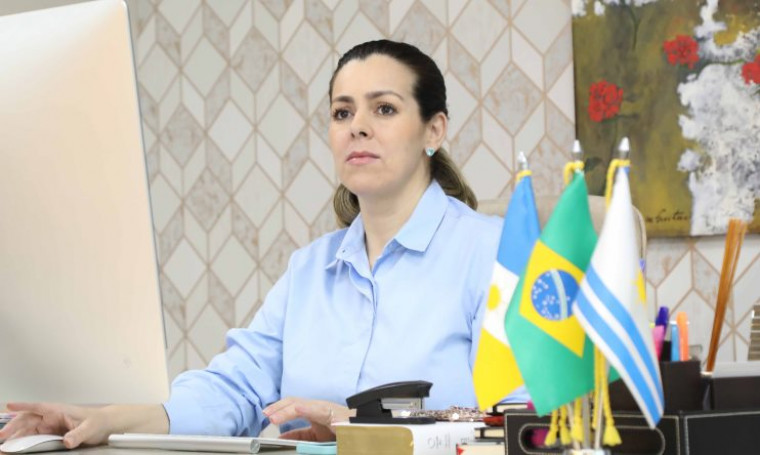 Cinthia Ribeiro - Foto Edu Fortes