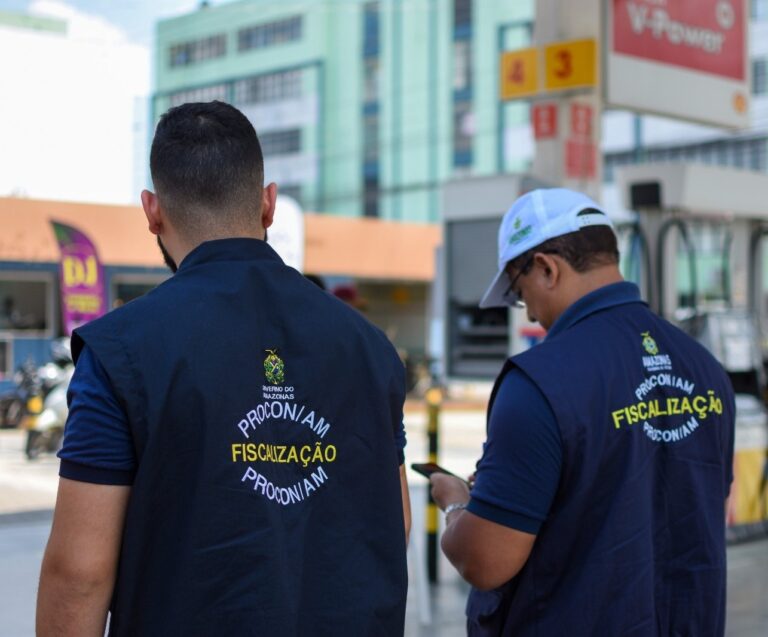 Procon-AM fiscaliza postos de combustíveis em Manaus