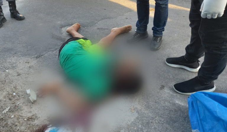 Homem que usava muletas é morto com “terçadada” na cabeça em bar de Manaus