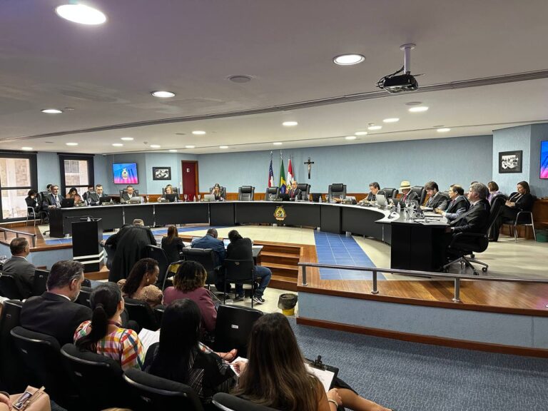 TCE multa prefeito de Tabatinga por irregularidades em consórcio