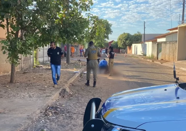 Mulher é morta a tiros na rua em Colinas do Tocantins