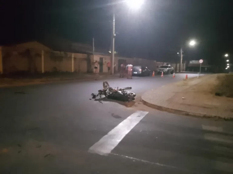 Motociclista morre após ser atingido por carro em cruzamento de Araguaína