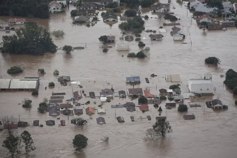 Sobe para 27 o número de mortes por ciclone no Rio Grande do Sul