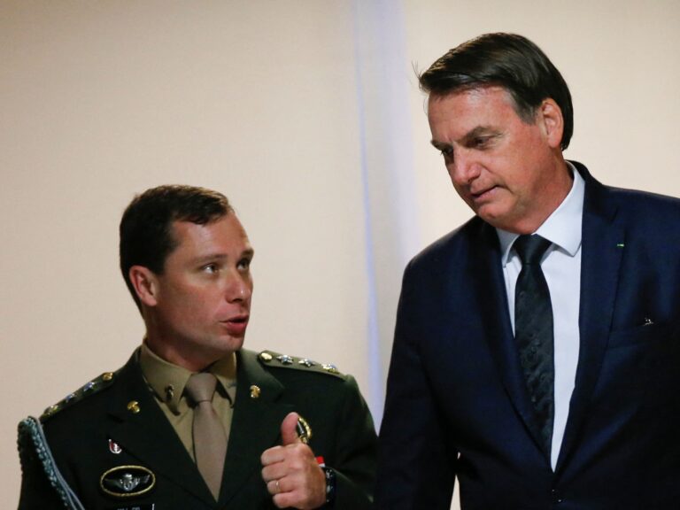 Bolsonaro sobre delação de Mauro Cid: “Foi tortura”