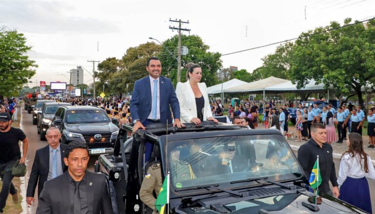 Palmas: Desfile de sete de Setembro reuniu 12 mil pessoas na Praça dos Girassóis