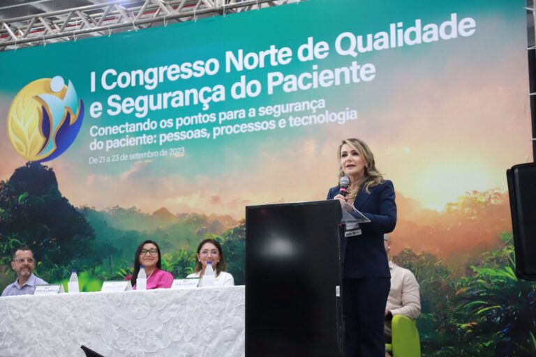 Especialistas discutem protocolos de segurança do paciente, em Manaus