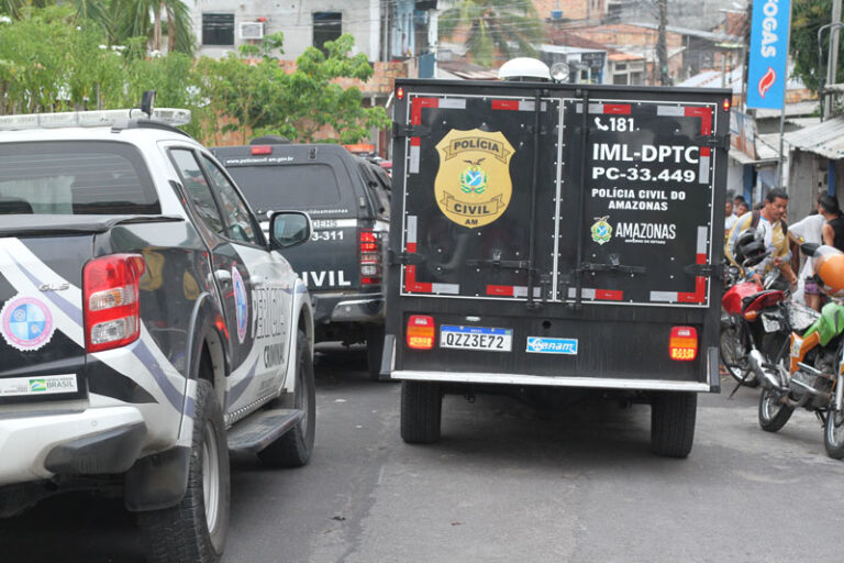 VÍDEO: Adolescente é morta a tiros e prima trans é sequestrada, em Manaus