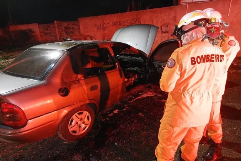Em DF, cadáver encontrado em carro incendiado é de ex-assessor parlamentar