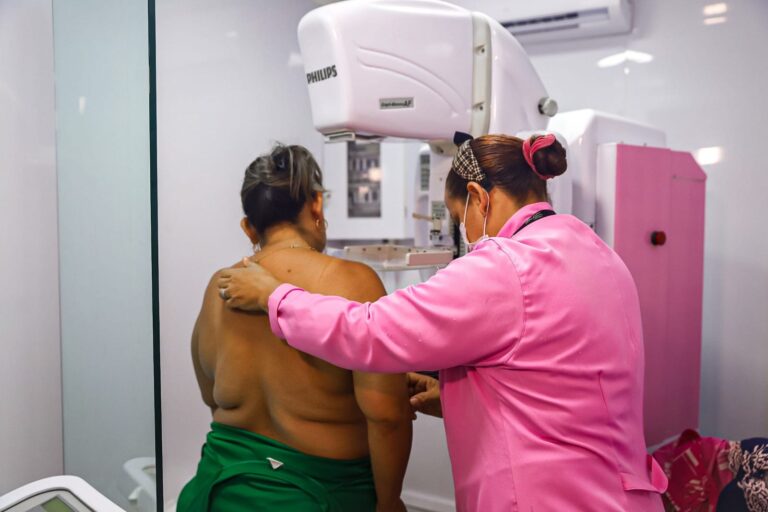 Ação intensifica exames de mama e preventivo com o Dia D do Outubro Rosa