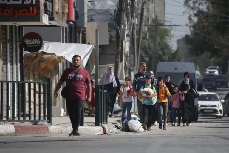 ‘”Ninguém sabe o que fazer”, diz porta-voz dos refugiados palestinos ‘”Ninguém sabe o que fazer”, diz porta-voz dos refugiados palestinos