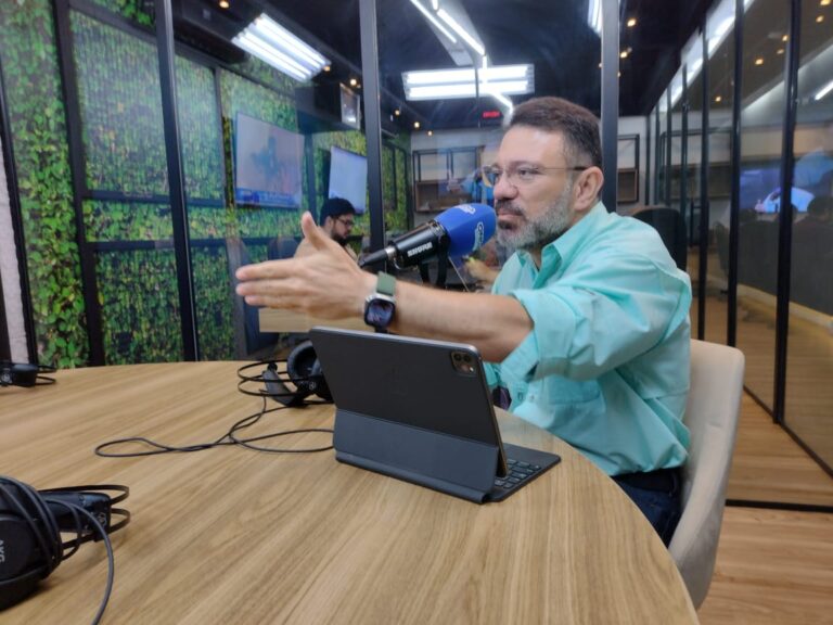 "Cadê as organizações internacionais pra ajudar a Amazônia?", diz prefeito de Autazes: